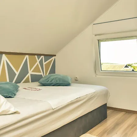 Amadea-3 By Interhome *