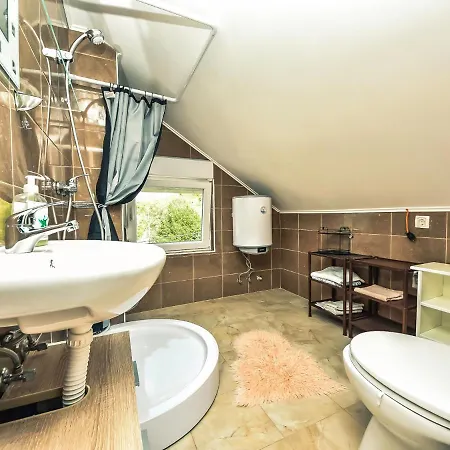 Amadea-3 By Interhome Apartmán